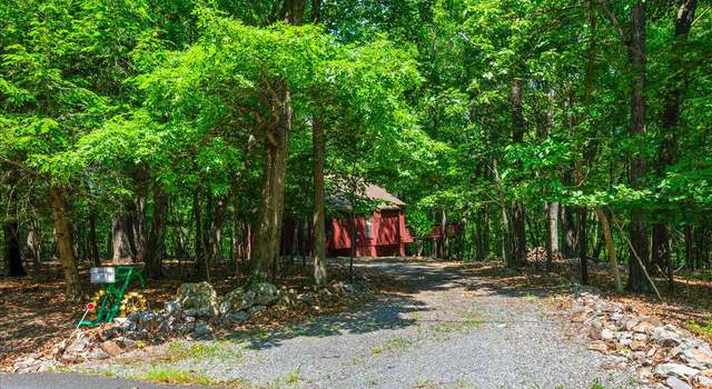 Photo of 19 Snowflake Ln, Hedgesville, WV 25427