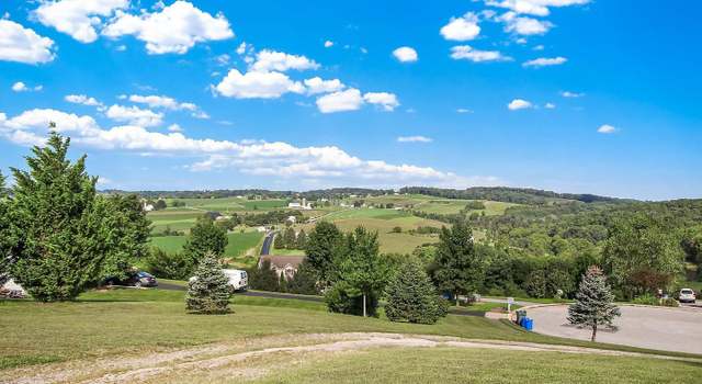 Photo of 16 Heather Way, Felton, PA 17322