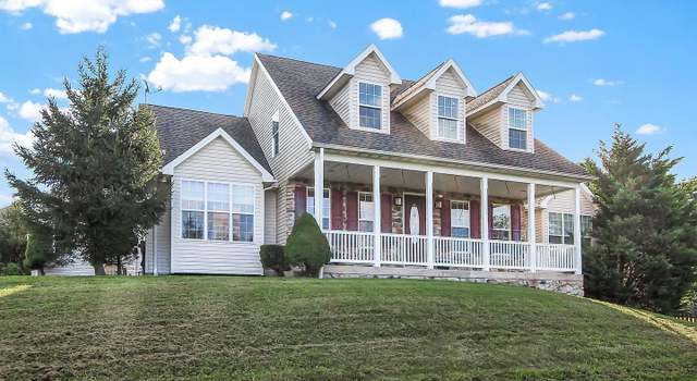 Photo of 16 Heather Way, Felton, PA 17322