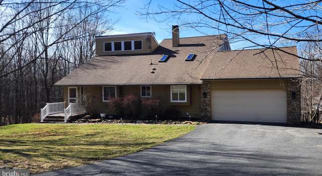 Photo of 16105 Sprucewood Dr, Frostburg, MD 21532