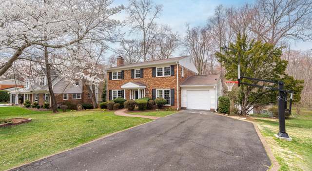 Photo of 3222 Wynford Dr, Fairfax, VA 22031