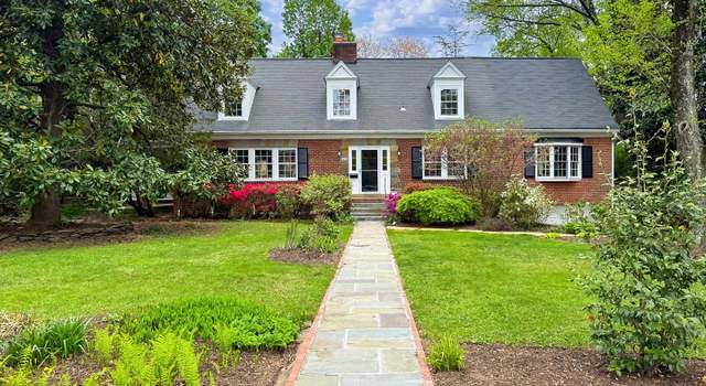 Photo of 6425 Spring Ter, Falls Church, VA 22042