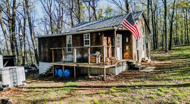 Photo of 477 Madera Dr, Slanesville, WV 25444