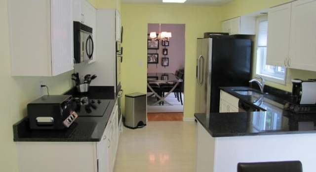 Photo of 14136 Flint Rock Rd, Rockville, MD 20853