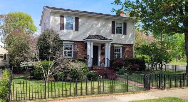 Photo of 701 Mary Ball St, Fredericksburg, VA 22401