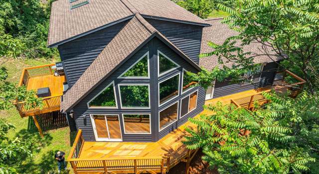 Photo of 5171 Sandy Stone Ln, Broad Run, VA 20137