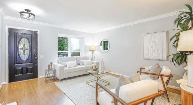 Photo of 8087 Topper Ct, Alexandria, VA 22315