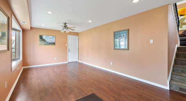 Photo of 33 Bettlewood Rd, Marlton, NJ 08053