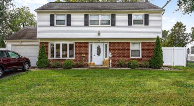Photo of 33 Bettlewood Rd, Marlton, NJ 08053