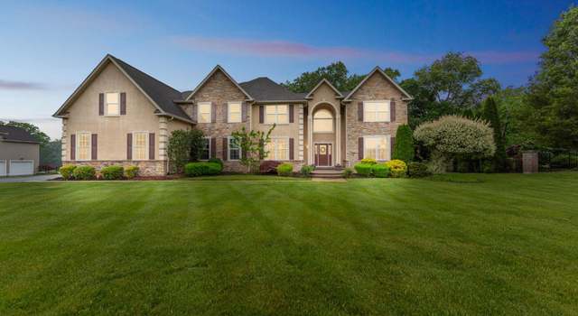 Photo of 205 Dominics Ct, Woolwich Twp, NJ 08085