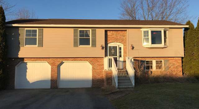 Photo of 1203 Kessler Dr, Shippensburg, PA 17257
