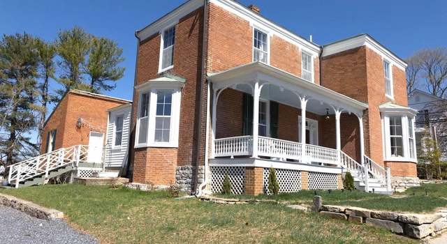 Photo of 322 Main St E, Fincastle, VA 24090