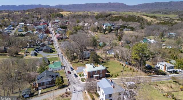 Photo of 322 Main St E, Fincastle, VA 24090