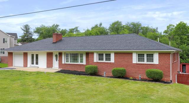Photo of 210 Jackson Ave, New Market, VA 22844