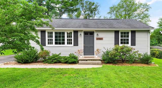 Photo of 39881 Catoctin Ridge St, Paeonian Springs, VA 20129