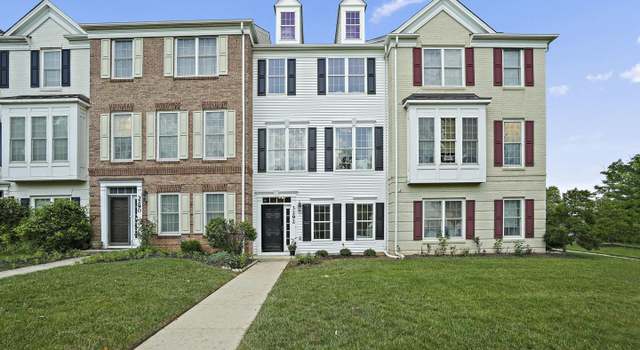 Photo of 3292 Robert Clifton Weaver Way NE, Washington, DC 20018
