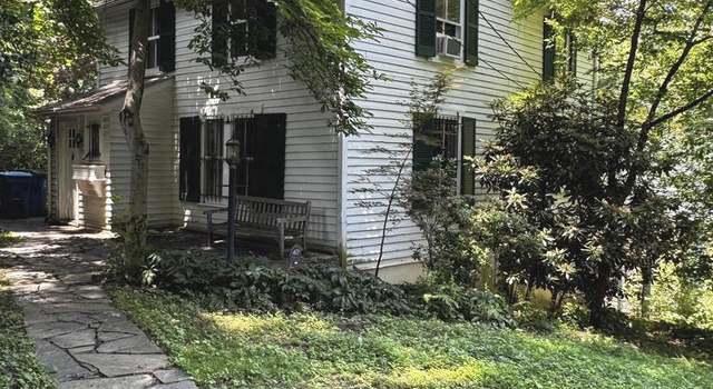 Photo of 6124 Old Dominion Dr, Mclean, VA 22101
