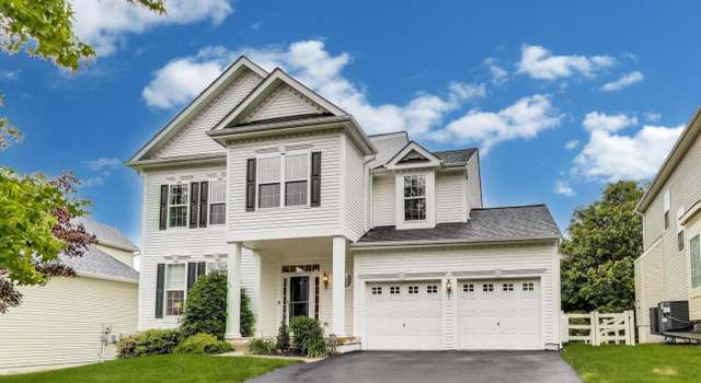 Photo of 35551 Sarasota St, Round Hill, VA 20141