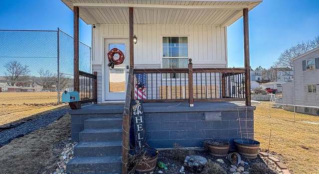 Photo of 717 5th St, Port Carbon, PA 17965