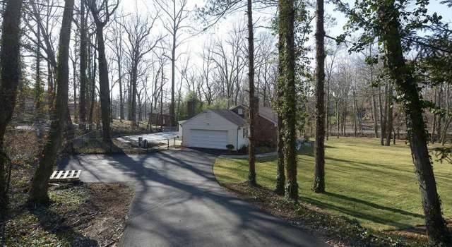 Photo of 6630 River Rd, Bethesda, MD 20817