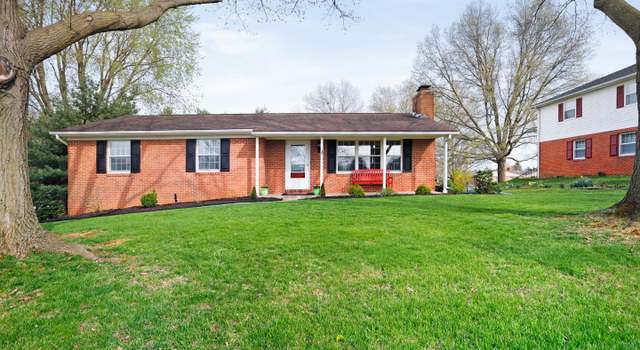 Photo of 13907 Long Ridge Dr, Hagerstown, MD 21742