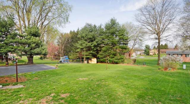 Photo of 13907 Long Ridge Dr, Hagerstown, MD 21742