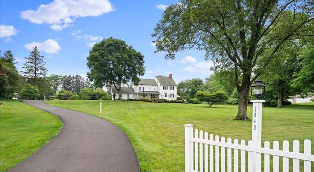 Photo of 1345 Clearview Dr, Jamison, PA 18929