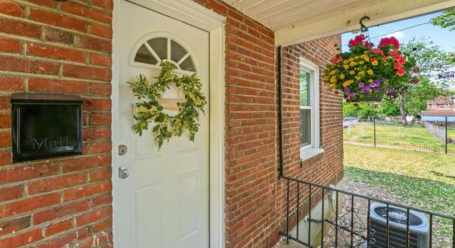 Photo of 615 Jansen Ave, Essington, PA 19029