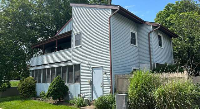 Photo of 357 Greenland Dr, Lancaster, PA 17602
