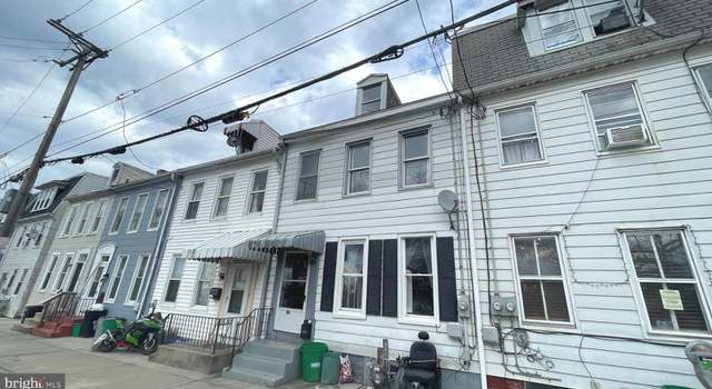 Photo of 149 N Queen St, York, PA 17403