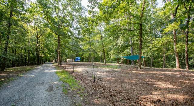 Photo of 7 Rosecroft Dr, Fredericksburg, VA 22407