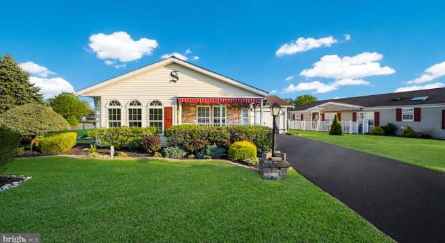 Photo of 343 Countryside Cir, New Hope, PA 18938