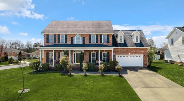 Photo of 106 Dover Dr, Winchester, VA 22602