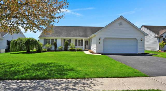 Photo of 14 Rosemont Dr, Myerstown, PA 17067