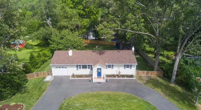 Photo of 8313 Accotink Rd, Lorton, VA 22079