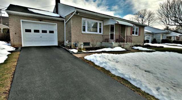Photo of 2221 Fernwood St, Reading, PA 19604