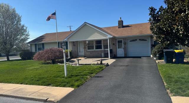 Photo of 345 W Cedar St, New Holland, PA 17557