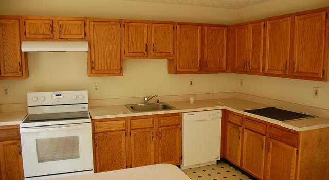 Photo of 606 Tuckahoe Creek Ct, Annapolis, MD 21401