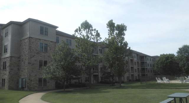 Photo of 1000 Fountainview Cir #1212, Newark, DE 19713