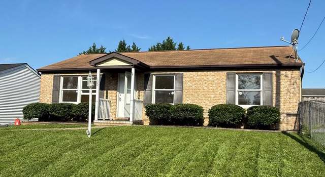 Photo of 133 Country Park Dr, Winchester, VA 22602