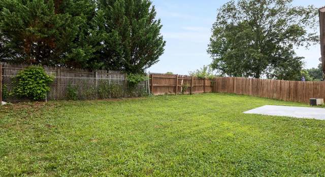 Photo of 133 Country Park Dr, Winchester, VA 22602