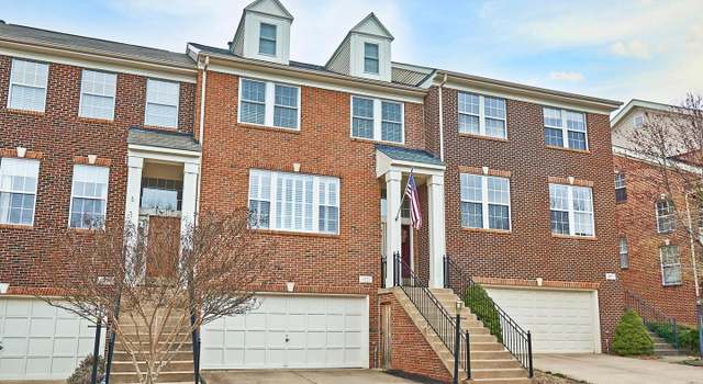 Photo of 2672 Logan Wood Dr, Herndon, VA 20171