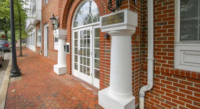 Photo of 171 Somervelle St #402, Alexandria, VA 22304