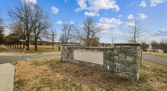 Photo of 171 Somervelle St #402, Alexandria, VA 22304