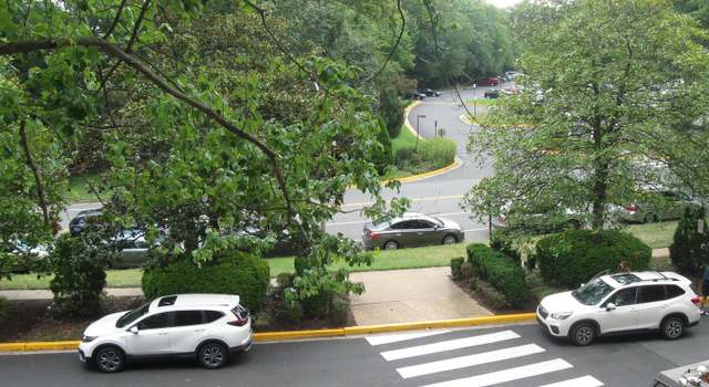 Photo of 3100 S Manchester St #208, Falls Church, VA 22044