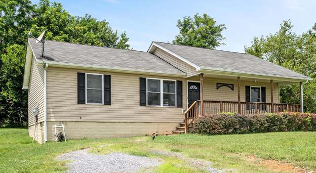 Photo of 451 N Summit Ave, Woodstock, VA 22664