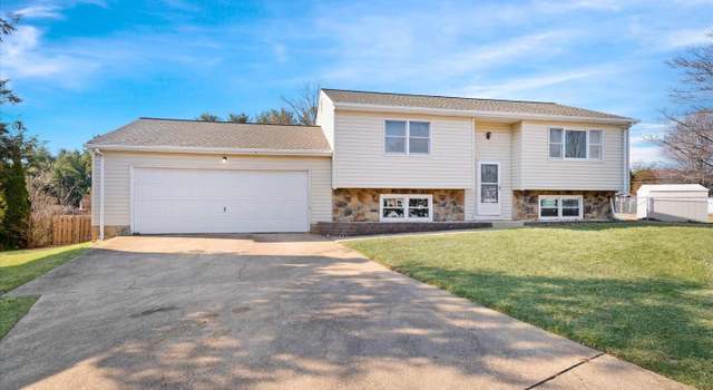 Photo of 10 Andrew Jackson Cir, Newark, DE 19702