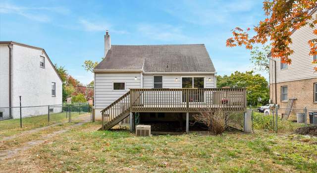 Photo of 1025 Lawnton Ter, Glenolden, PA 19036