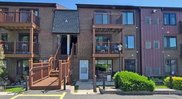 Photo of 5200 Hilltop Dr Unit A2, Brookhaven, PA 19015