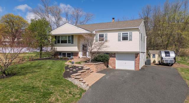 Photo of 541 Lexington Ln, Norristown, PA 19403